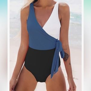 NWT. CUPSHE. Women’s one piece swimsuit with wrap and side tie detail.